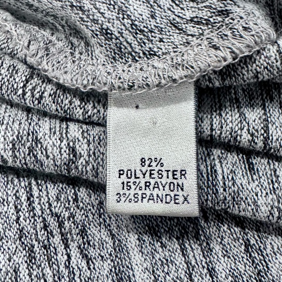 Neiman Marcus Gray Wrap/Poncho, size L - Picture 8 of 9